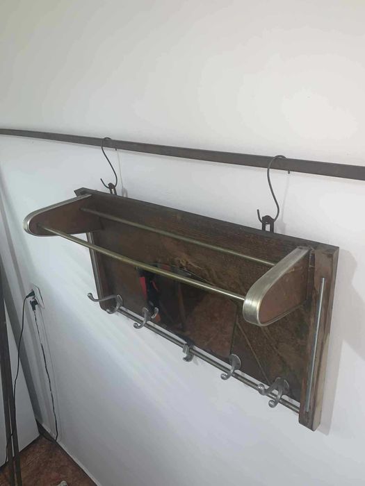 Cuier polita cu bare de fier si onglinda