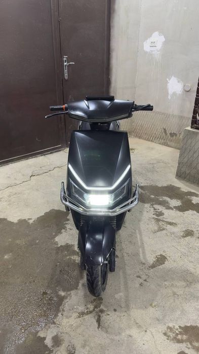 Elektroskuter/moped