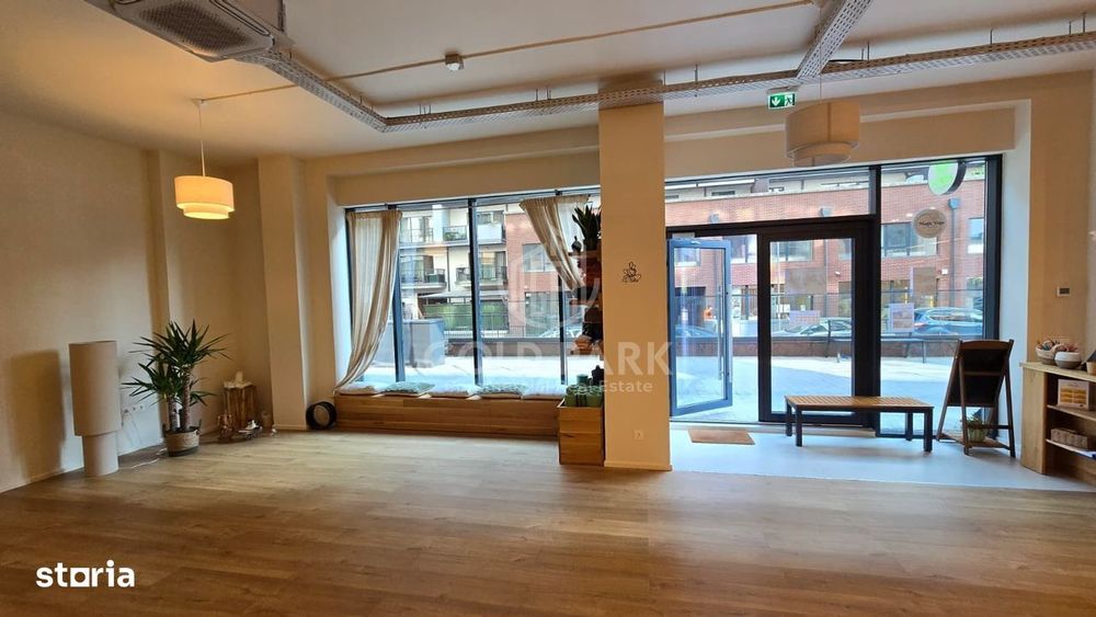 Spatiu comercial  - 80 mp utili - Vitrina - Sopor - FINISAT MODERN!