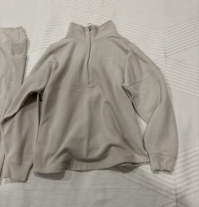 Спортен комплект на Pink by Victoria Secret