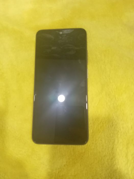 Redmi note 10 в отличном состоянии,срочно