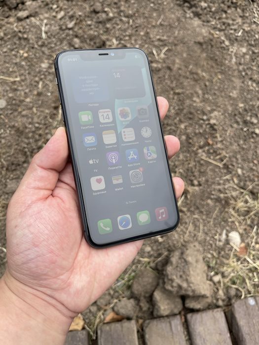 В продаже Айфон 11. 128Gb.