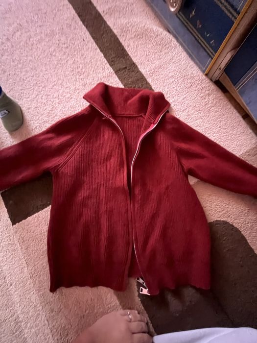 Продам одежду одевала 1-2 раза за 3000тг