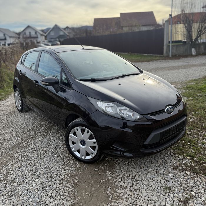 FORD Fiesta 2010 — imagine 2