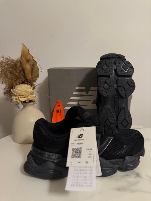 Adidasi New Balance 9060 Full Black