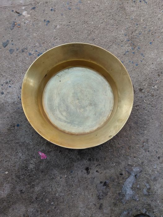 Vas din alama  sau bronz