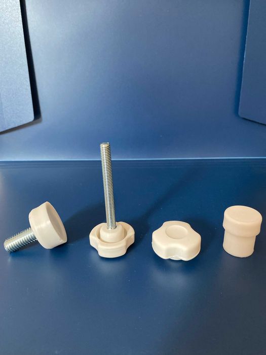 Пластмасови изделия за мебели