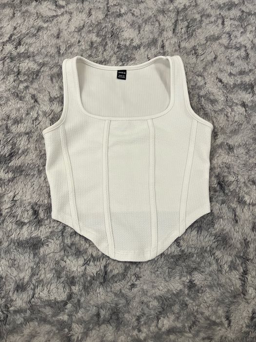 Zara , Bershka топове до 5€