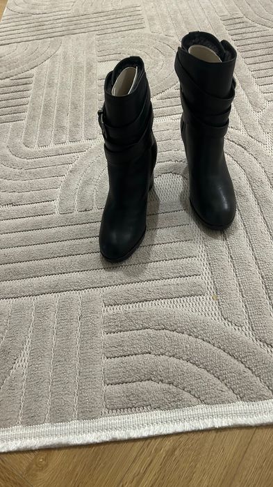 Сапоги женские зимнее