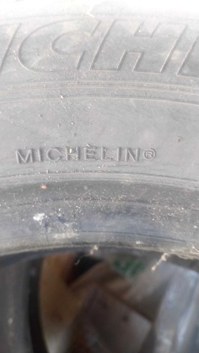 Една летна гума Michelin R15 за 45 лева