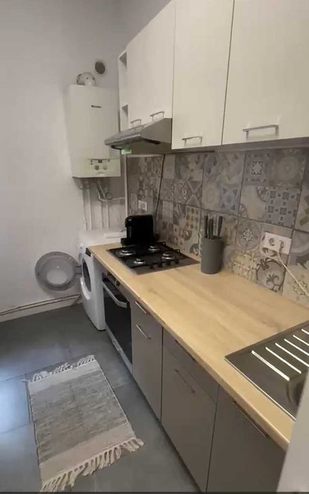 Ultracentral camera libera in apartament decomandat cu 2 camere (5 min UMF)