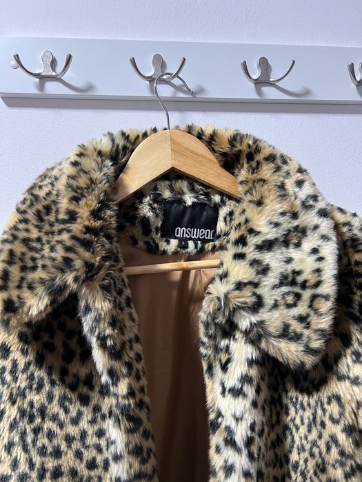 Geaca de blana artificiala leopart Answear marimea S