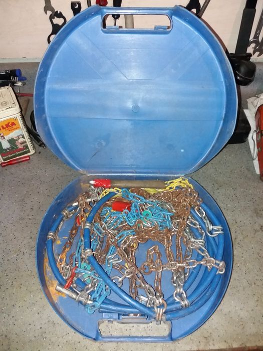 Lanturi de zapada auto pt.roti de 13-14" si aditivi diesel