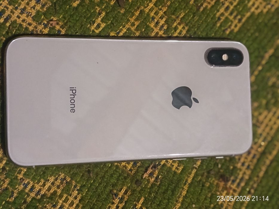 Vând iPhone x problema la face id