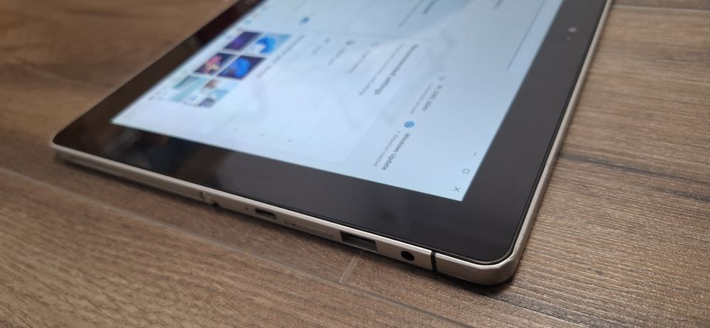 Лаптоп - Таблет HP Elite x2 1012 G1 Touchscreen