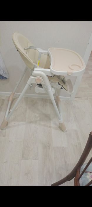 Продам стульчик для кормления