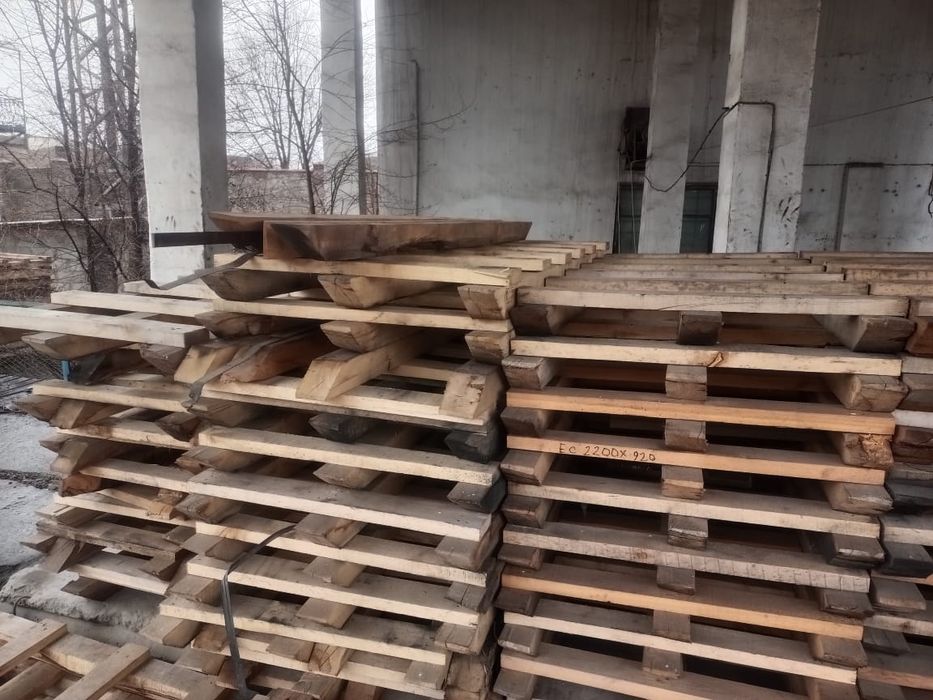 Поддоны из дерево