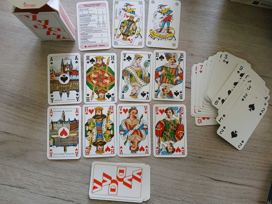 Стари карти за игра