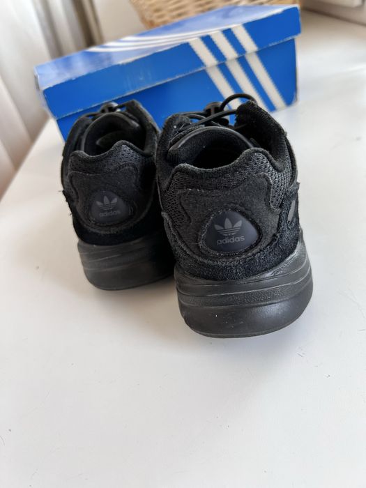 Детские кроссовки Adidas оригинал