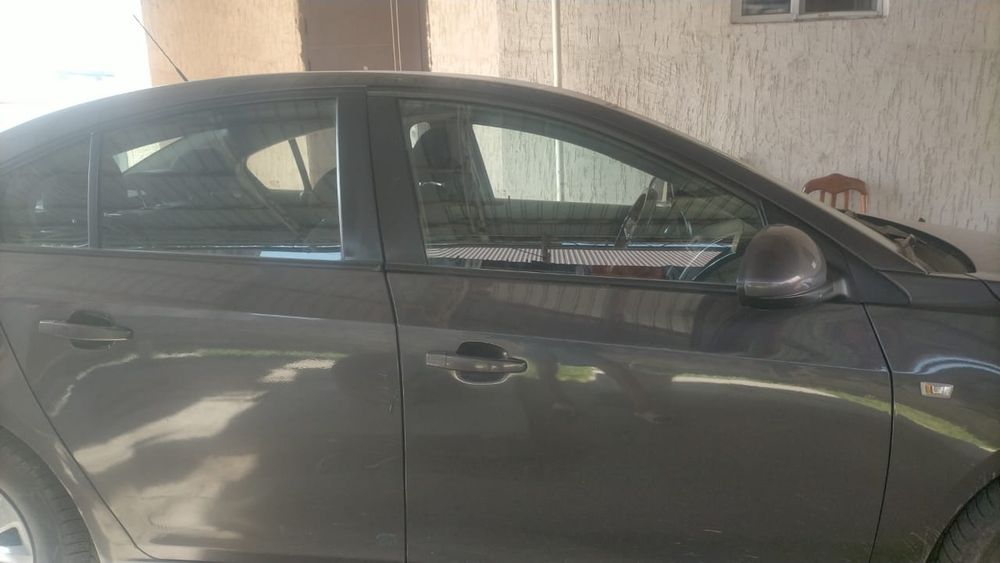 Chevrolet Cruse в отличном состояний