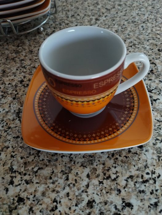 Servici de cafea