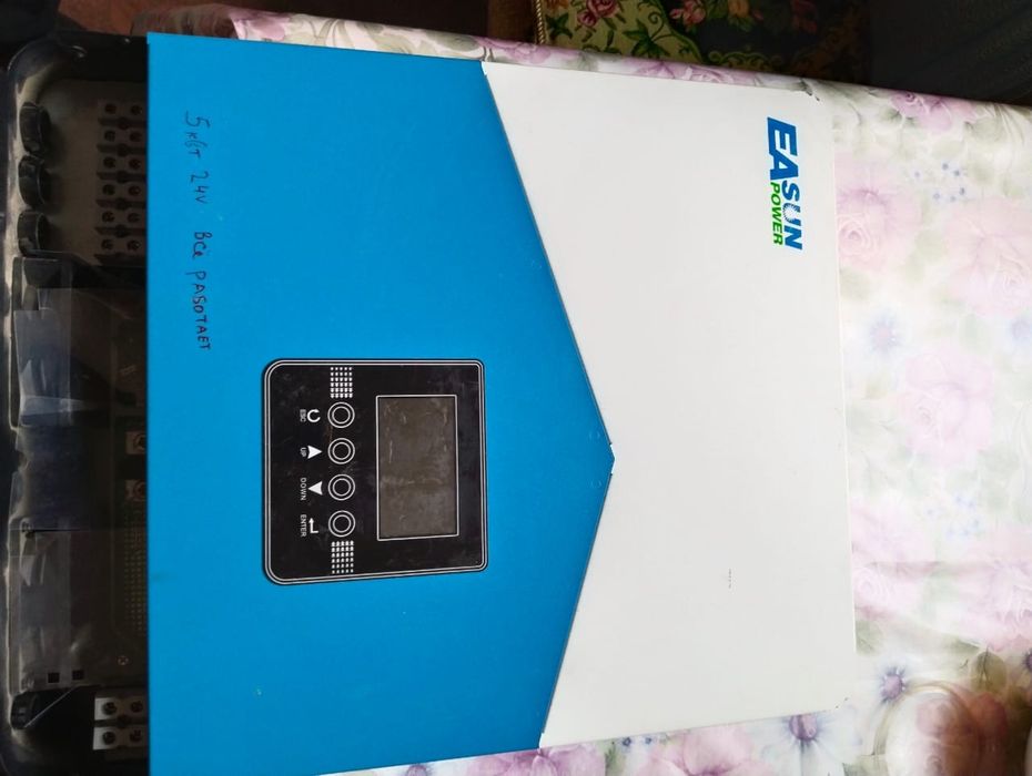 EAsun Power 4200W/24V  инвертор гибрид синус
