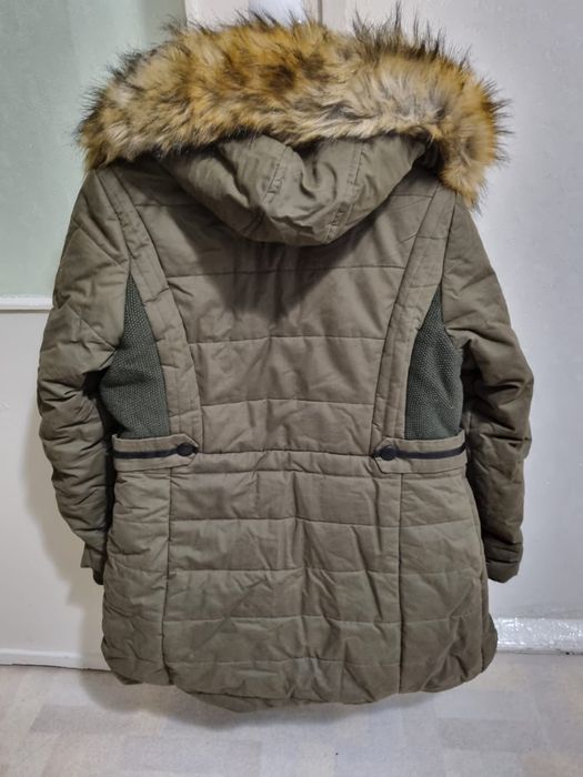 Демисезонная куртка-плащ 50р