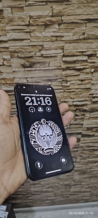 IPhone 11 xamma joyi orginal 250$