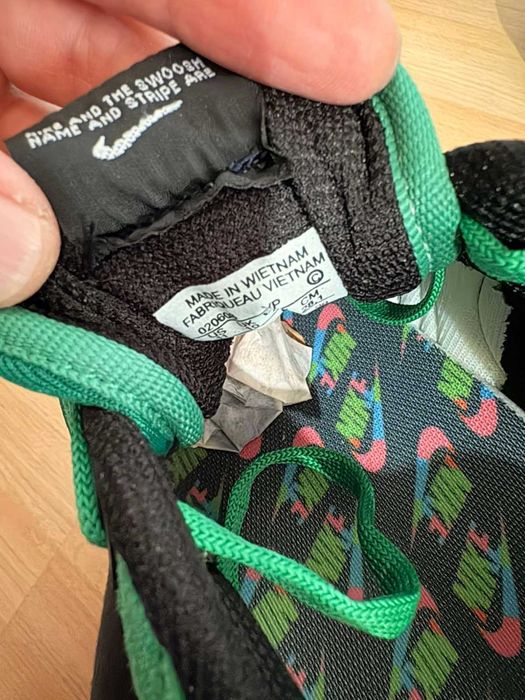 Маратонки   Nike