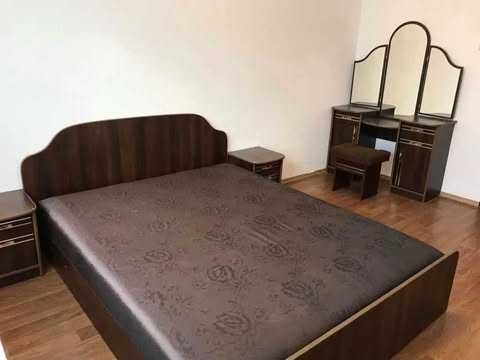 Продава се Тристаен апартамент в София, Център - 95 кв.м за 2443 €/кв.м - Снимка #1