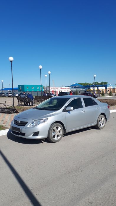Решотки переднего бампера Тойота Королла 150 до рестайлинг