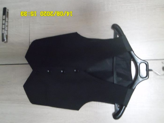 Школьный костюм тройка.