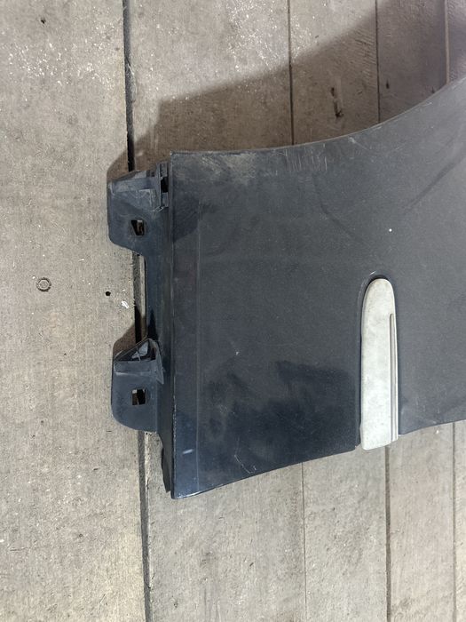 Продам крыло w211