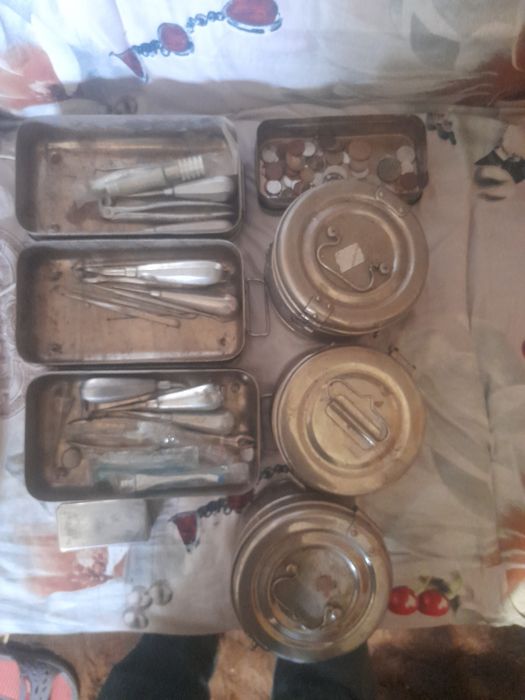 Cutii de inox si ustensile ptr stomatologie