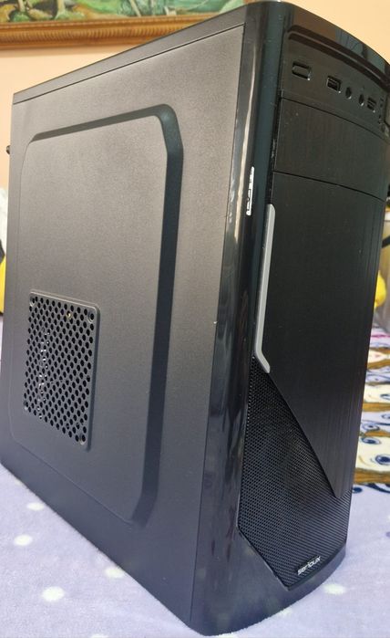 Unitate pc DESKTOP-R7ELN8J