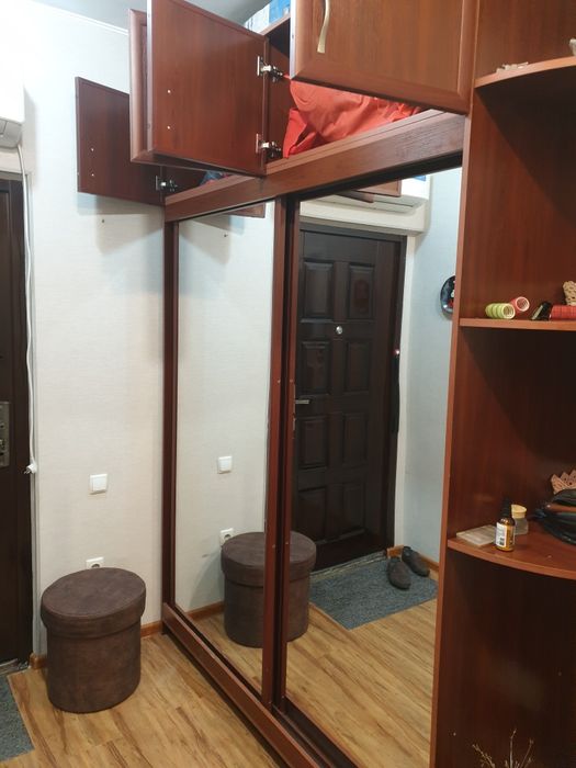 Прихожая большая