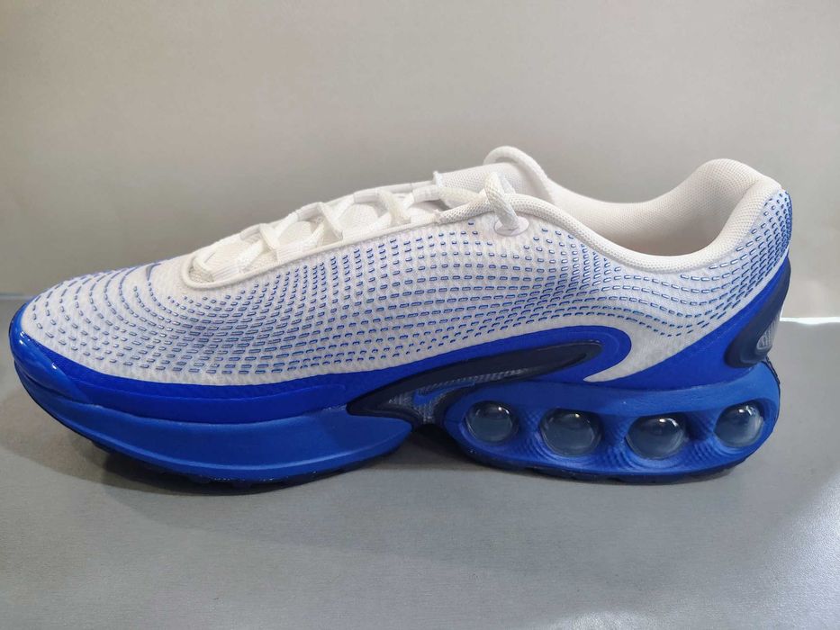 Nike Air Max N40,5 и N47.Маратонки с камери.Нови.Оригинал.