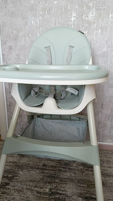 Стульчик детский для кормления TOMIX