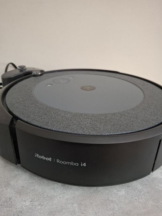 Робот пылесос Robot Roomba i4 привезён из США