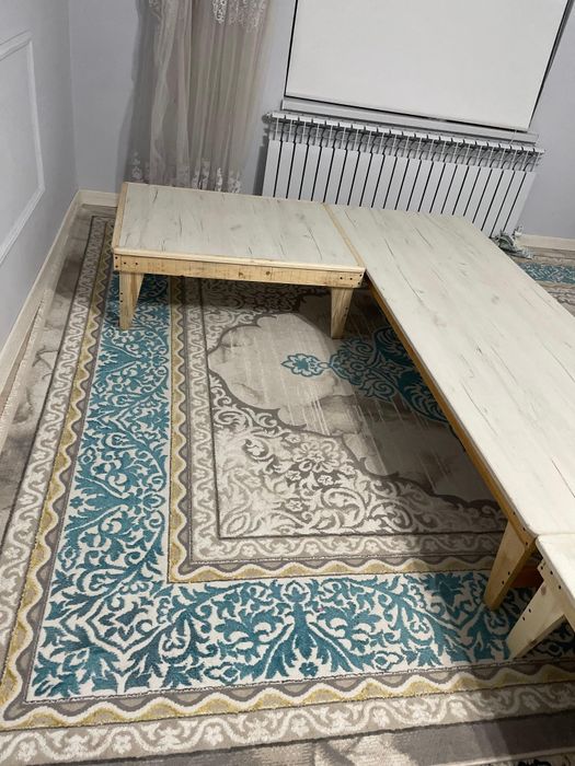 Новый стол качественный