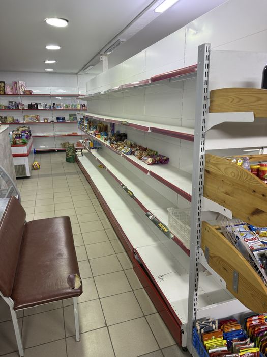 Продам стеллажи