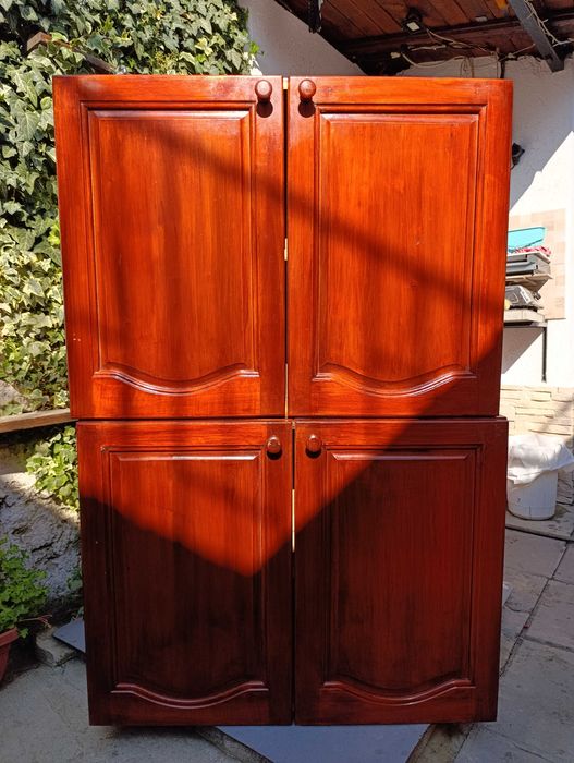 Дървени шкафове за дома