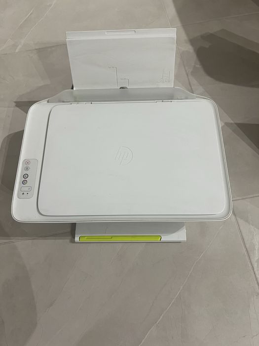 Принтер HP2130 за цветно и черно бяло принтиране