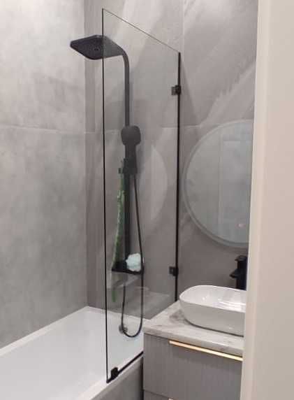 Перегородки на ванну в наличии