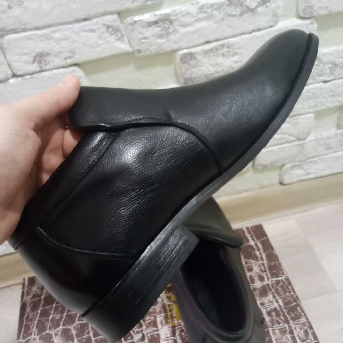 Ботинки новые кожаные