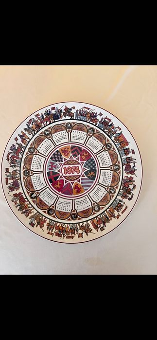 Календарни чинии Wedgwood