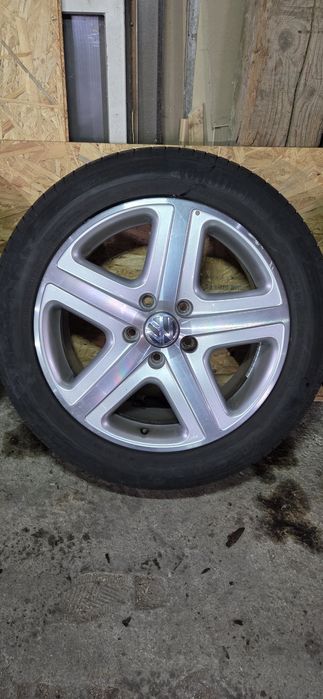 VW TOUAREG джанти със летни гуми 275/45/19  9J×19  ET60  5×130 DOT4019