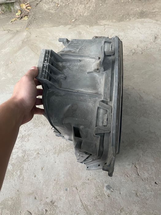 Фары Mercedes W124