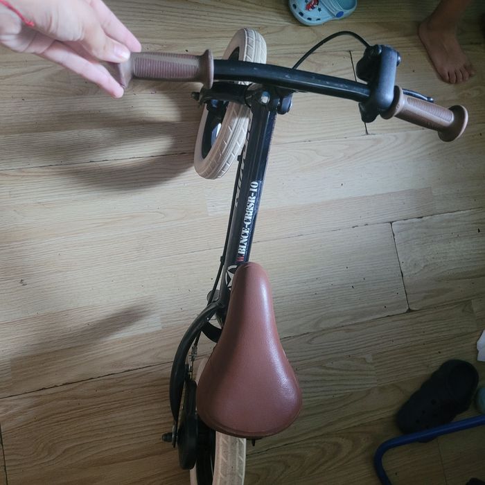 Bicicleta copii  de echilibru