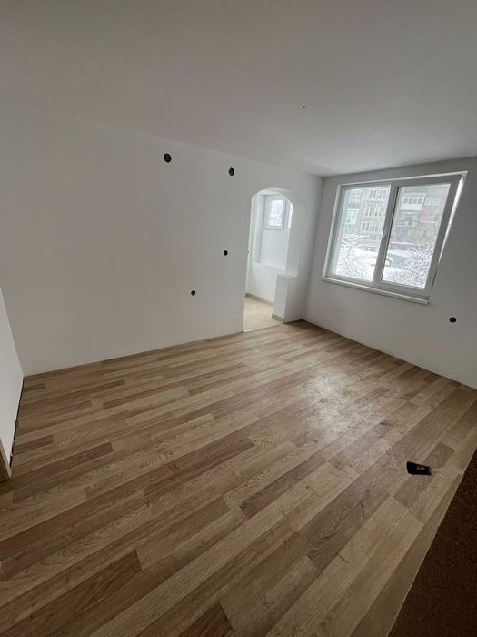 Продава се Етаж от къща в Търговище, Боровец - 90 кв.м за 1473 €/кв.м - Снимка #2